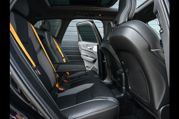 Volvo XC60 2.0 T8 Plug-in-hybrid AWD Polestar Engineered | NL Auto | Bowers & Wilkins | Camera | Panoramadak | Trekhaak | Memory Seat | Stuurverwarming | Stoelverwarming | Keyless Entry | ACC