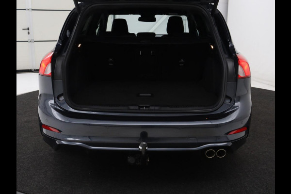 Ford Focus 1.0 EcoBoost Hybrid ST Line X Business | Trekhaak | Camera | Carplay | Navigatie | Keyless | Full LED | DAB | Parkeerhulp | Climate control | Bluetooth | Cruise control