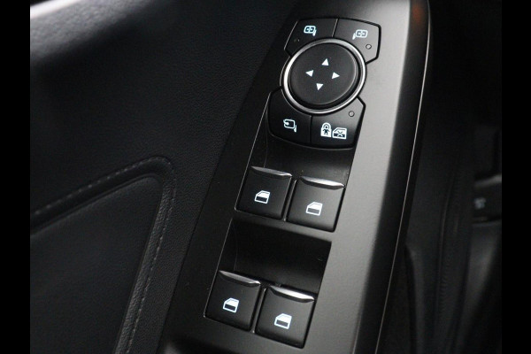 Ford Focus 1.0 EcoBoost Hybrid ST Line X Business | Trekhaak | Camera | Carplay | Navigatie | Keyless | Full LED | DAB | Parkeerhulp | Climate control | Bluetooth | Cruise control
