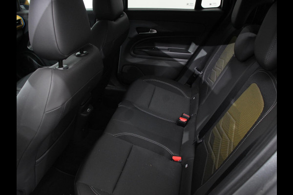 Jeep Avenger Summit 54 kWh SOH 96,5 % Camera Lichtmetalen Velgen 18" Navigatie Apple Carplay/ Android Auto Sfeerverlichting Parkeersensor achter Cruise Control Stoelverwarming Full LED Virtual Cockpit Climate Control Two tone Electrisch bedienbare achterkep