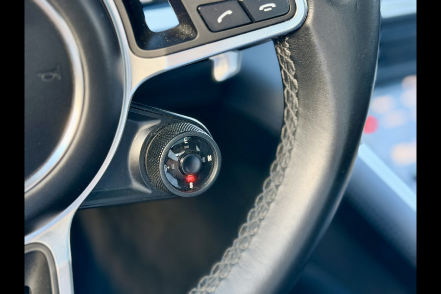 Porsche Panamera Sport Turismo 2.9 4 E-Hybrid BOSE | PANO | Sportuitlaat | Achterasbesturing | 21"