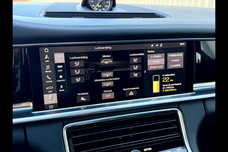 Porsche Panamera Sport Turismo 2.9 4 E-Hybrid BOSE | PANO | Sportuitlaat | Achterasbesturing | 21"