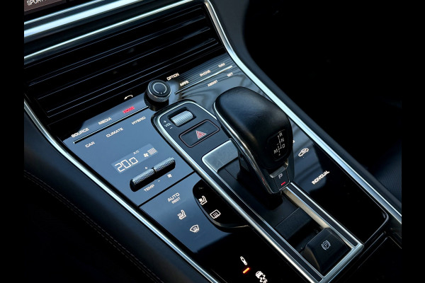 Porsche Panamera Sport Turismo 2.9 4 E-Hybrid BOSE | PANO | Sportuitlaat | Achterasbesturing | 21"
