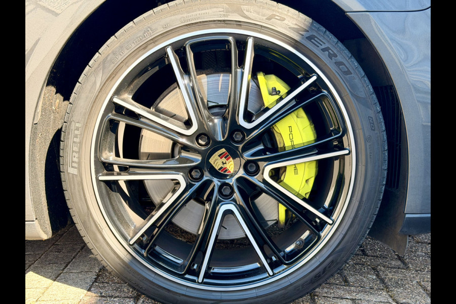 Porsche Panamera Sport Turismo 2.9 4 E-Hybrid BOSE | PANO | Sportuitlaat | Achterasbesturing | 21"