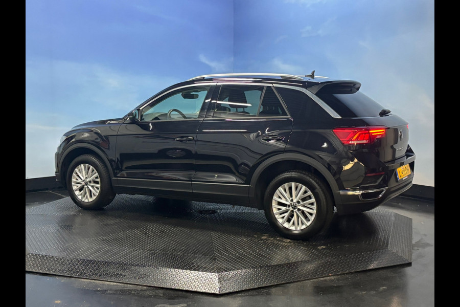 Volkswagen T-Roc 1.0 TSI Style Business Airco | Cruise | Navi | PDC