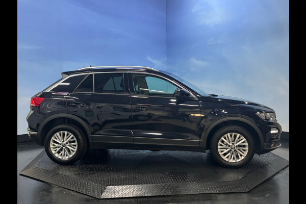 Volkswagen T-Roc 1.0 TSI Style Business Airco | Cruise | Navi | PDC