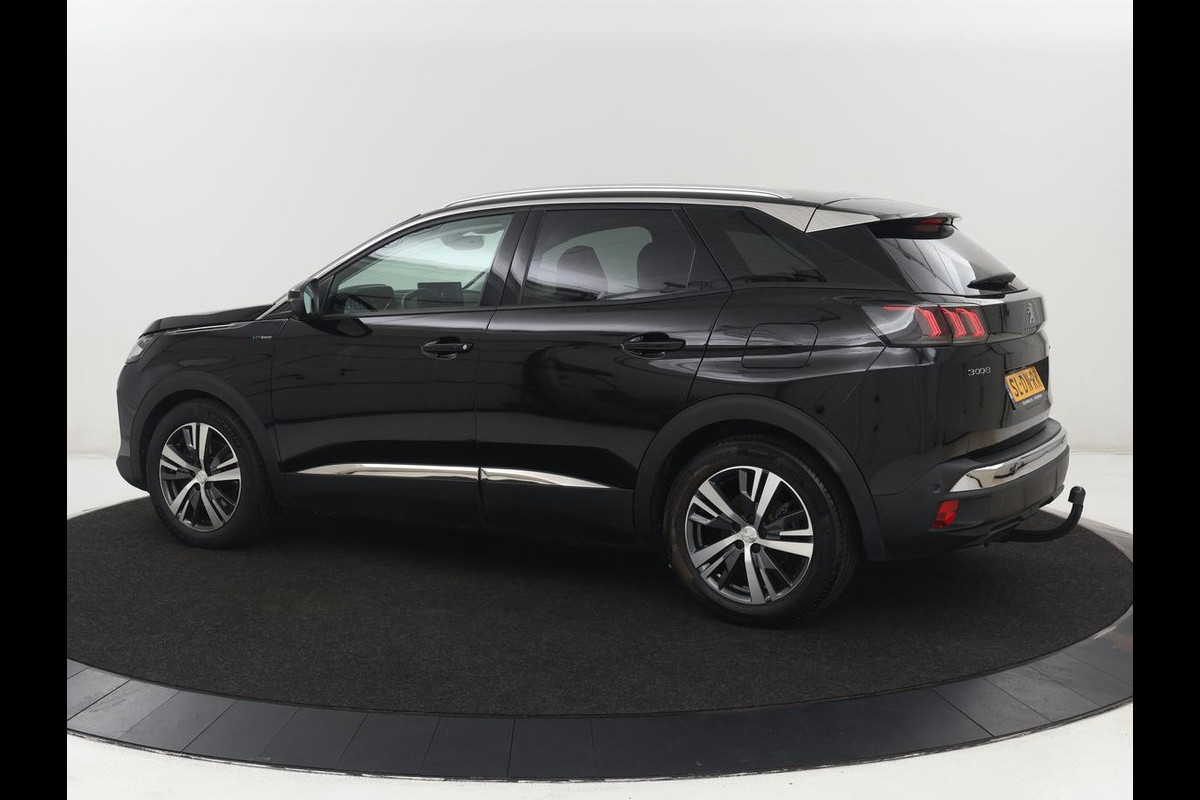 Peugeot 3008 1.6 HYbrid 225 Allure | SOH 95,8% | Trekhaak | Half leder | Carplay | Camera | Dodehoek detectie | Navigatie | Parkeerhulp | 18'' | Bluetooth | Climate control | Cruise control | PHEV | Plug In