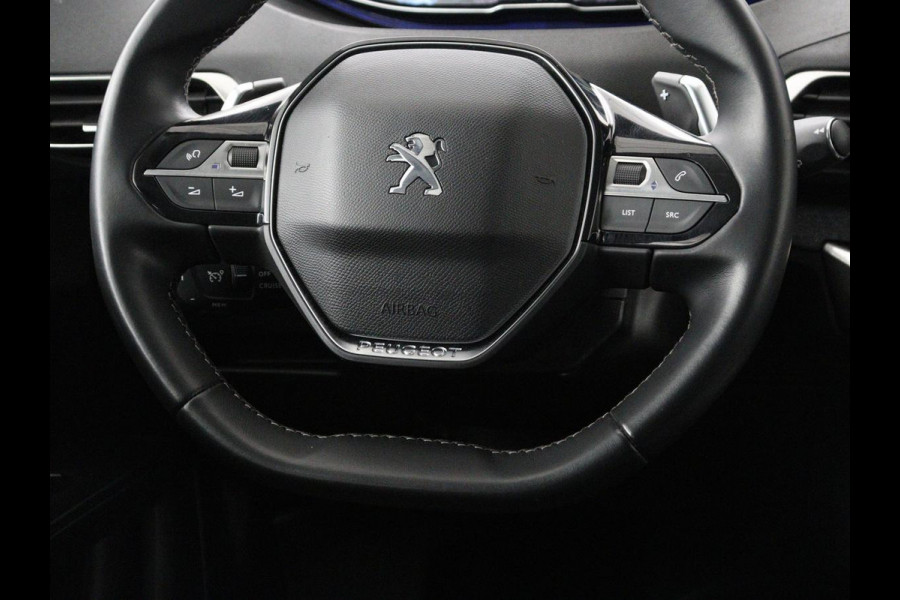 Peugeot 3008 1.6 HYbrid 225 Allure | SOH 95,8% | Trekhaak | Half leder | Carplay | Camera | Dodehoek detectie | Navigatie | Parkeerhulp | 18'' | Bluetooth | Climate control | Cruise control | PHEV | Plug In