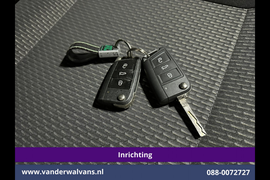 Volkswagen Transporter 2.0 TDI 150pk L2H1 Inrichting Euro6 Airco | Omvormer | Camera | 2500kg Trekhaak | Apple Carplay Android Auto, Cruisecontrol, Parkeersensoren, Dakdragers