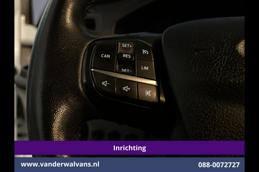 Ford Transit Custom 2.0 TDCI 131pk L2H1 Inrichting Euro6 Airco | LED | Cruisecontrol | Stoelverwarming Verwarmde voorruit, Parkeersensoren, Bijrijdersbank, 2800kg trekvermogen
