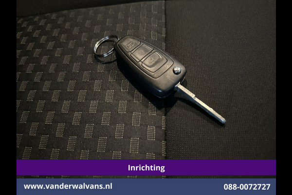 Ford Transit Custom 2.0 TDCI 131pk L2H1 Inrichting Euro6 Airco | LED | Cruisecontrol | Stoelverwarming Verwarmde voorruit, Parkeersensoren, Bijrijdersbank, 2800kg trekvermogen