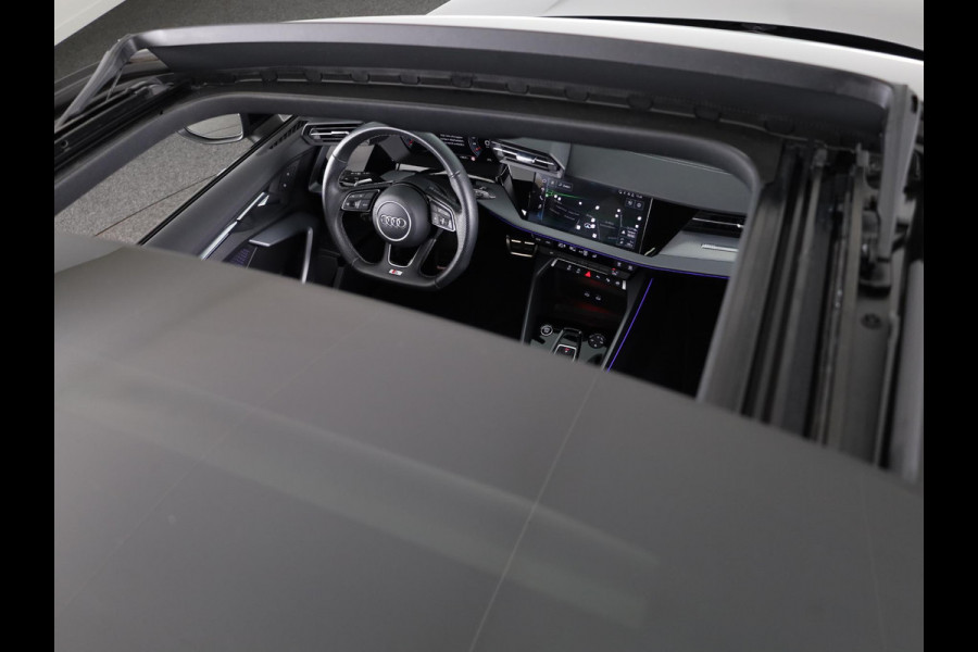 Audi A3 Limousine 35 TFSI S edition 150pk | Panoramadak | Navigatie | 19 inch Lichtmetalen velgen | Licht Pakket | Verlengde garantie