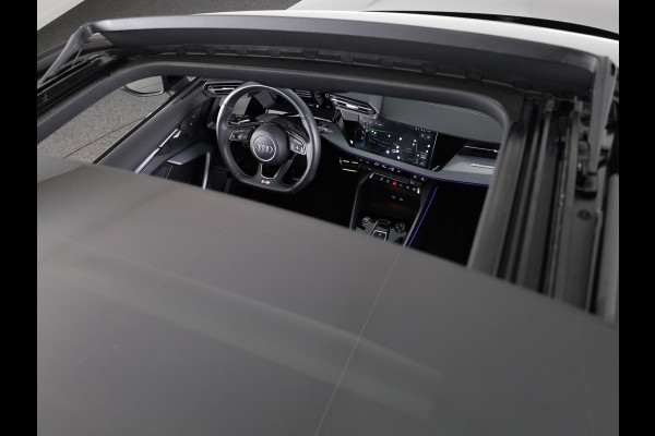 Audi A3 Limousine 35 TFSI S edition 150pk | Panoramadak | Navigatie | 19 inch Lichtmetalen velgen | Licht Pakket | Verlengde garantie
