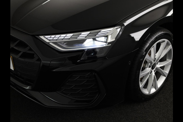 Audi A3 Limousine 35 TFSI S edition 150pk | Panoramadak | Navigatie | 17 inch Lichtmetalen velgen | Licht Pakket | Verlengde garantie