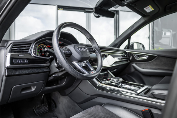 Audi Q7 60 TFSI e quattro Competition S Line | B&O | Luchtvering | Elek. Trekhaak | HUD