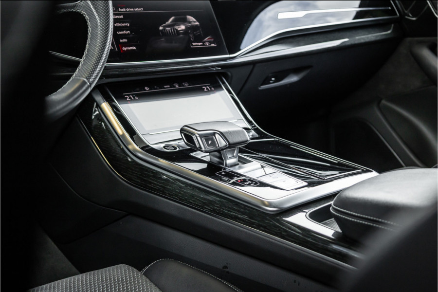 Audi Q7 60 TFSI e quattro Competition S Line | B&O | Luchtvering | Elek. Trekhaak | HUD