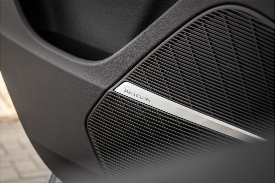Audi Q7 60 TFSI e quattro Competition S Line | B&O | Luchtvering | Elek. Trekhaak | HUD