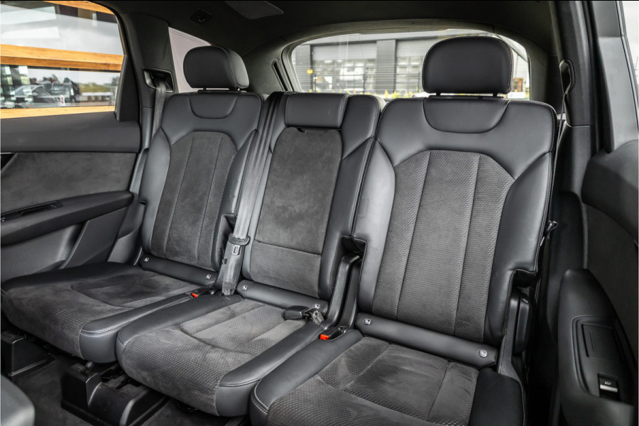 Audi Q7 60 TFSI e quattro Competition S Line | B&O | Luchtvering | Elek. Trekhaak | HUD