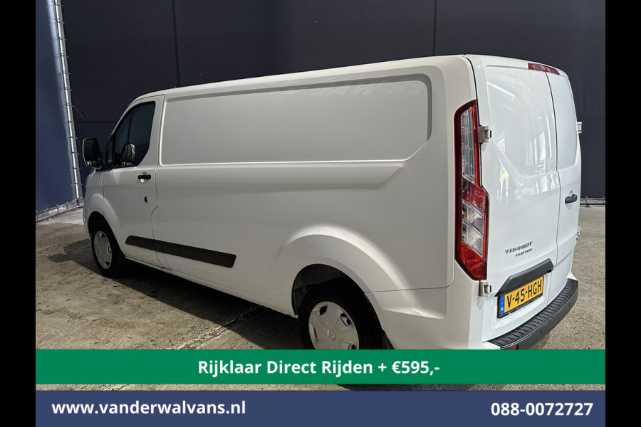 Ford Transit Custom 2.0 TDCI L2H1 Euro6 Airco | Camera | Android auto | Cruisecontrol | Parkeersensoren verwarmde voorruit, bijrijdersbank, 2800kg trekvermogen
