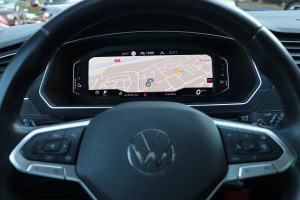 Volkswagen Tiguan 1.4 TSI eHybrid PHEV Trekhaak Carplay Stuurverwarming