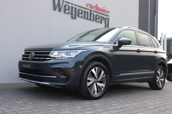 Volkswagen Tiguan 1.4 TSI eHybrid PHEV Trekhaak Carplay Stuurverwarming