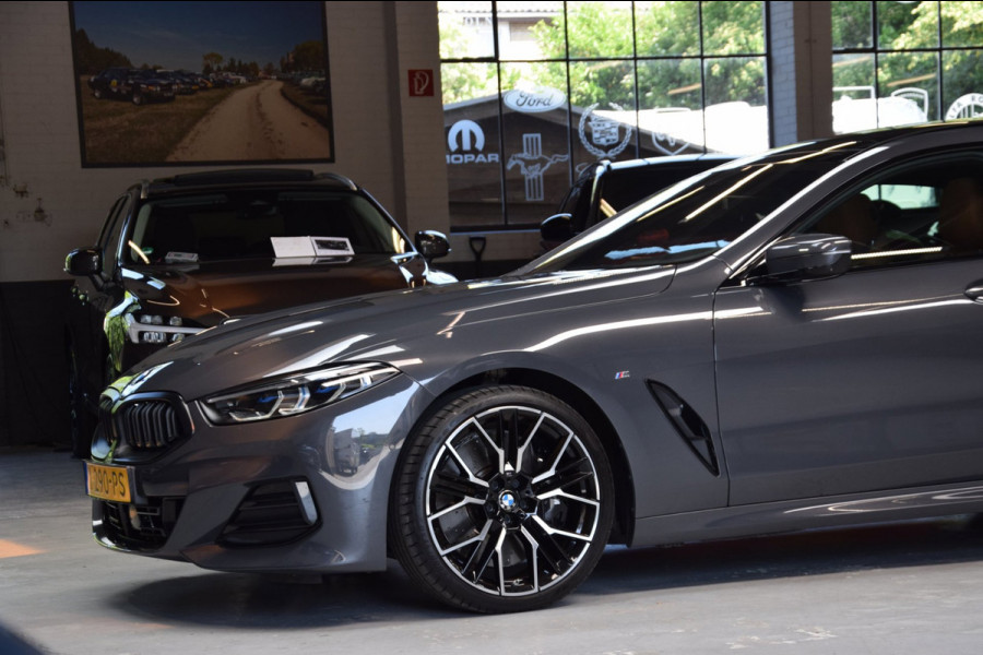 BMW 8 Serie Gran Coupé 840i xDrive High Executive M-Pakket|1e Eig|Org.NL|Panoramadak|Dealer Onderhouden|BTW