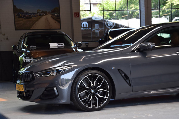 BMW 8 Serie Gran Coupé 840i xDrive High Executive M-Pakket|1e Eig|Org.NL|Panoramadak|Dealer Onderhouden|BTW