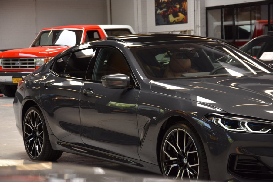 BMW 8 Serie Gran Coupé 840i xDrive High Executive M-Pakket|1e Eig|Org.NL|Panoramadak|Dealer Onderhouden|BTW