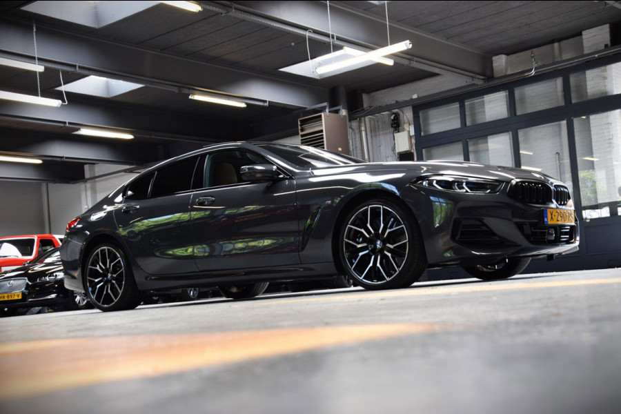 BMW 8 Serie Gran Coupé 840i xDrive High Executive M-Pakket|1e Eig|Org.NL|Panoramadak|Dealer Onderhouden|BTW