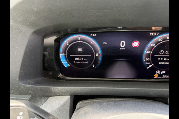 Volkswagen Crafter 2.0 TDI 140PK L3H3 Nieuw Model Virtual Cockpit Climate Control Carplay Camera Parkeersensoren v+a