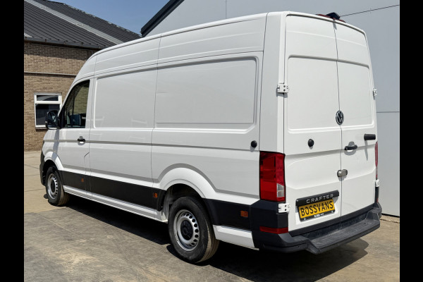 Volkswagen Crafter 2.0 TDI 140PK L3H3 Nieuw Model Virtual Cockpit Climate Control Carplay Camera Parkeersensoren v+a