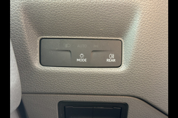 Volkswagen Crafter 2.0 TDI 140PK L3H3 Nieuw Model Virtual Cockpit Climate Control Carplay Camera Parkeersensoren v+a