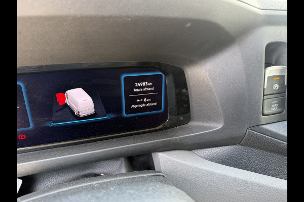 Volkswagen Crafter 2.0 TDI 140PK L3H3 Nieuw Model Virtual Cockpit Climate Control Carplay Camera Parkeersensoren v+a