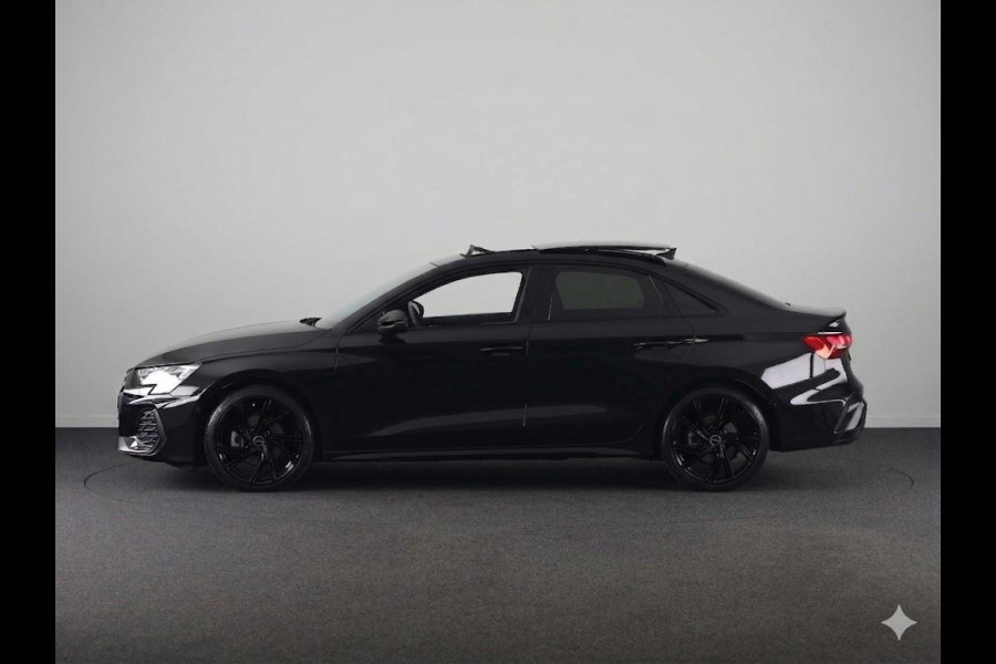 Audi A3 Limousine 35 TFSI S edition 150pk | Panoramadak | Navigatie | 19 inch Lichtmetalen velgen | Licht Pakket | Verlengde garantie