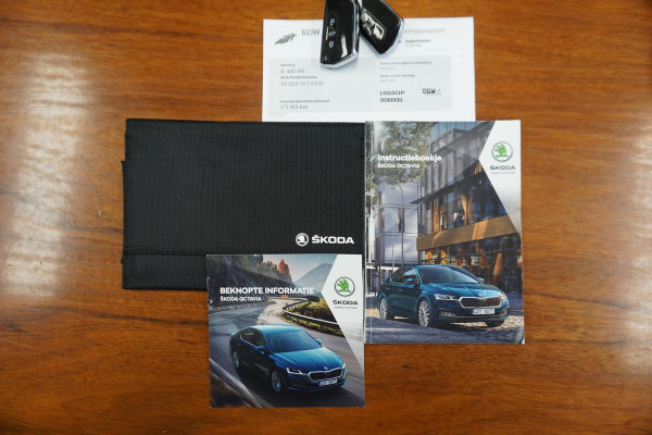 Škoda Octavia Combi 1.0 TSI Business|Dealeronderhouden|Trekhaak|1eEig. Rijklaarprijs!!