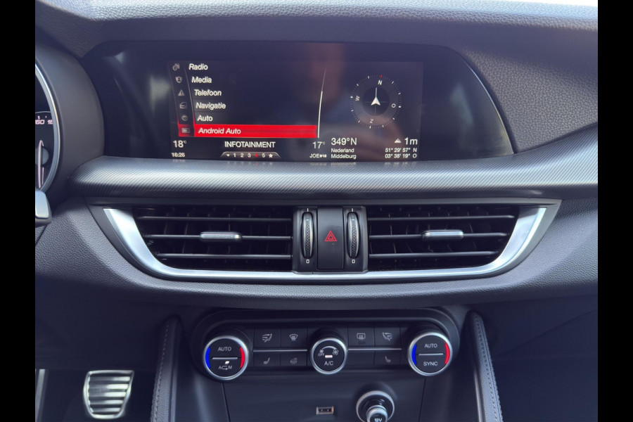 Alfa Romeo Stelvio 2.0 T AWD Super | 20" | Camera | Leder / Sportstoelen | Stuurverw | Elektr. Klep | Afn.Trekhaak | Goed onderhouden |