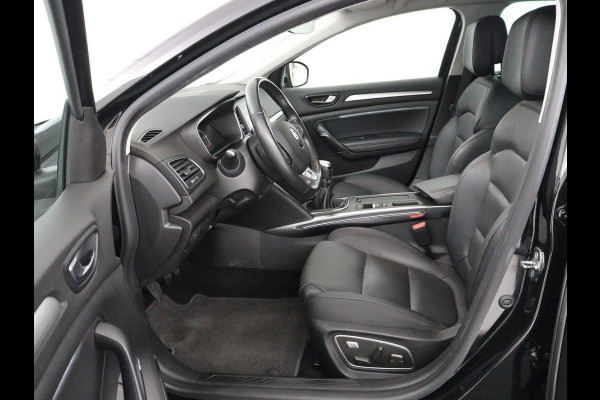 Renault Mégane 1.3 TCe Intens | Leder | Carplay | Head-Up | Stuurverwarming | Keyless | Camera | Full LED | Navigatie | Memory | Parkeerhulp | Cruise control | Climate control | Bluetooth