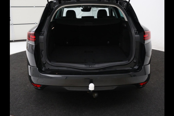 Renault Mégane 1.3 TCe Intens | Leder | Carplay | Head-Up | Stuurverwarming | Keyless | Camera | Full LED | Navigatie | Memory | Parkeerhulp | Cruise control | Climate control | Bluetooth