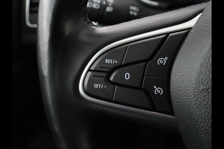 Renault Mégane 1.3 TCe Intens | Leder | Carplay | Head-Up | Stuurverwarming | Keyless | Camera | Full LED | Navigatie | Memory | Parkeerhulp | Cruise control | Climate control | Bluetooth