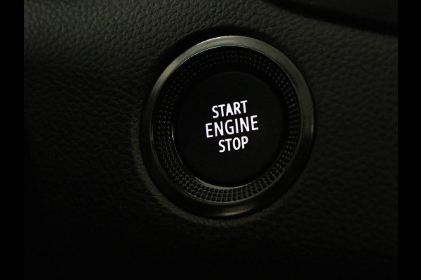 Renault Mégane 1.3 TCe Intens | Leder | Carplay | Head-Up | Stuurverwarming | Keyless | Camera | Full LED | Navigatie | Memory | Parkeerhulp | Cruise control | Climate control | Bluetooth