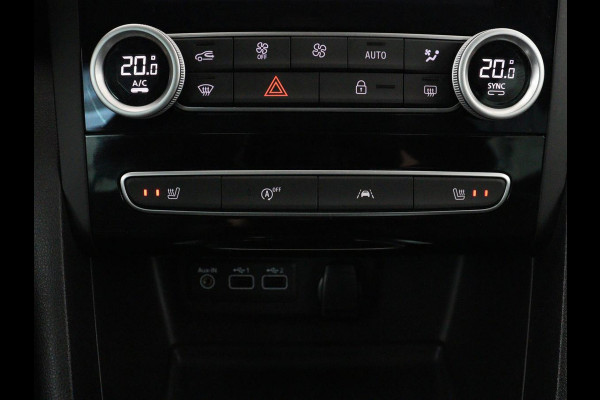 Renault Mégane 1.3 TCe Intens | Leder | Carplay | Head-Up | Stuurverwarming | Keyless | Camera | Full LED | Navigatie | Memory | Parkeerhulp | Cruise control | Climate control | Bluetooth