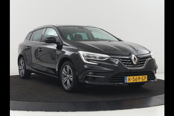 Renault Mégane 1.3 TCe Intens | Leder | Carplay | Head-Up | Stuurverwarming | Keyless | Camera | Full LED | Navigatie | Memory | Parkeerhulp | Cruise control | Climate control | Bluetooth