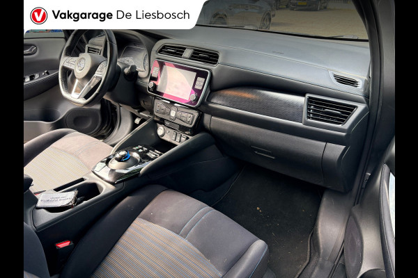Nissan Leaf N-Connecta 40 kWh soh 91% / camera / Navigatie / cruisecontrol /