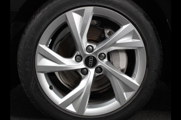 Audi A4 Avant 40 TFSI 205pk Automaat S Line Plus