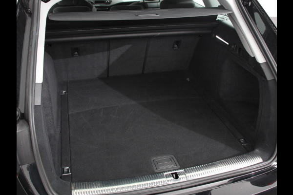 Audi A4 Avant 40 TFSI 205pk Automaat S Line Plus