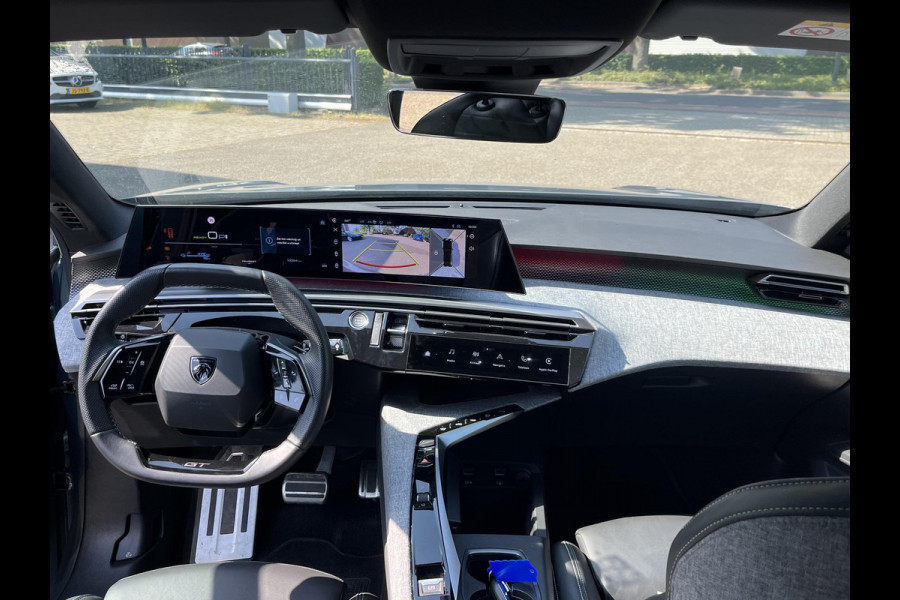 Peugeot E-5008 GT 73 kWh SOH 94%| 7 PERSOONS | COMPLEET UITGEVOERD| STOEL VENTILATIE |WARMTEPOMP| ADAPTIEVE CRUISE CONTROL | 360° CAMERA | ACHTERBANK VERWARMD |STOEL+ STUURVERWARMING| MEMORY STOEL MET MASSAGE| DODE HOEK SENSOR| ELEKTRISCHE ACHTERKLEP