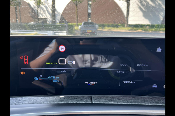 Peugeot E-5008 GT 73 kWh SOH 94%| 7 PERSOONS | COMPLEET UITGEVOERD| STOEL VENTILATIE |WARMTEPOMP| ADAPTIEVE CRUISE CONTROL | 360° CAMERA | ACHTERBANK VERWARMD |STOEL+ STUURVERWARMING| MEMORY STOEL MET MASSAGE| DODE HOEK SENSOR| ELEKTRISCHE ACHTERKLEP
