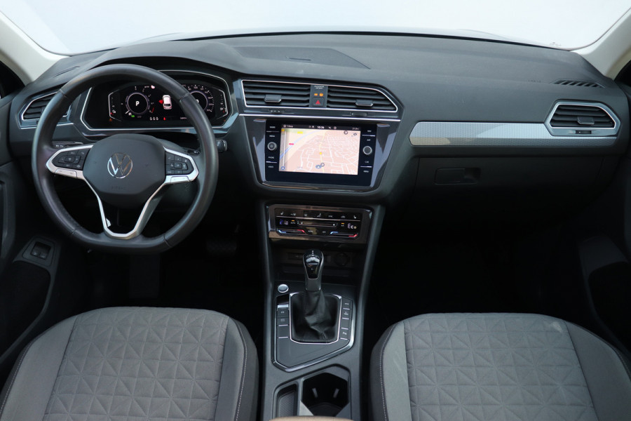 Volkswagen Tiguan 1.4 TSI eHybrid PHEV Trekhaak Pano ACC