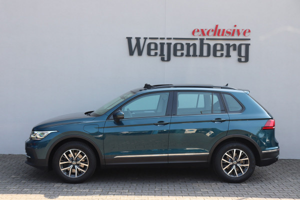 Volkswagen Tiguan 1.4 TSI eHybrid PHEV Trekhaak Pano ACC