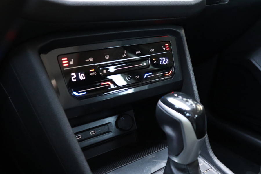 Volkswagen Tiguan 1.4 TSI eHybrid PHEV Trekhaak Pano ACC